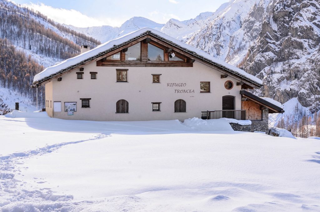 Facile passeggiata per il Rifugio Troncea